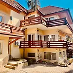 Lux Guest house