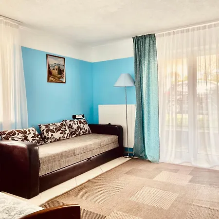 Lux Гостевой дом 3*