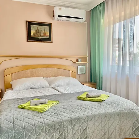 Lux Гостевой дом