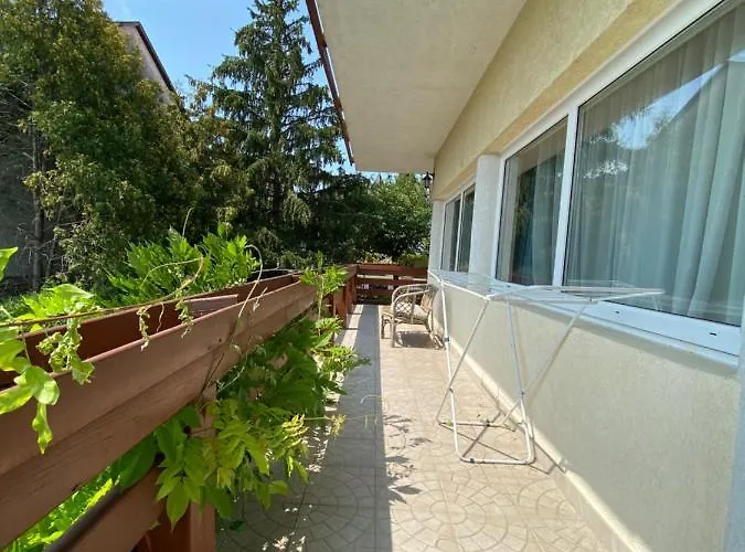 ゲストハウス Lux