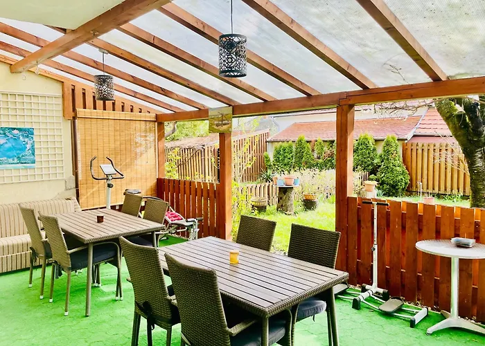 Lux ゲストハウス 3*