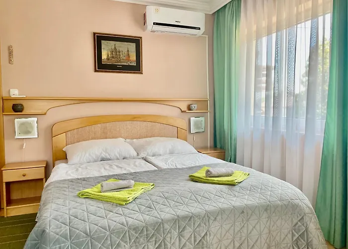 Lux ゲストハウス